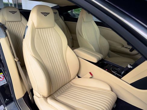 Used 2017 Bentley Continental GT AWD/4WD image 26
