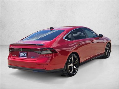 Used 2023 Honda Accord Sport image 5