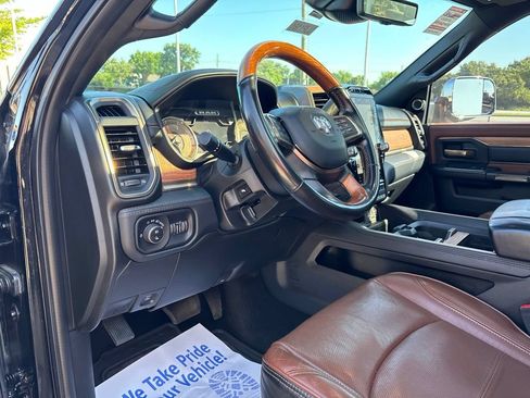 Used 2022 RAM 2500 Limited AWD/4WD image 58