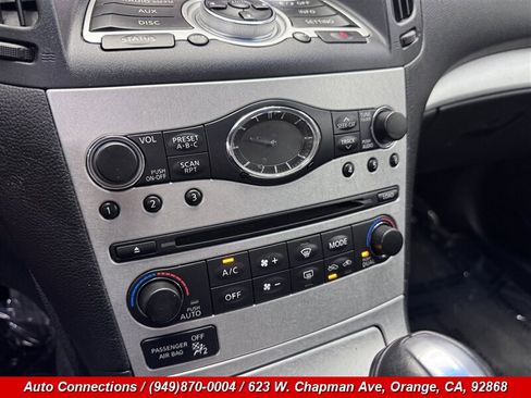 Used 2009 INFINITI G37 Journey RWD image 14