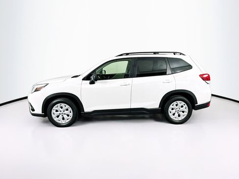 Used 2022 Subaru Forester image 4