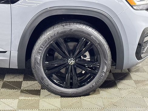 Used 2023 Volkswagen Atlas Cross Sport SEL R-Line image 24