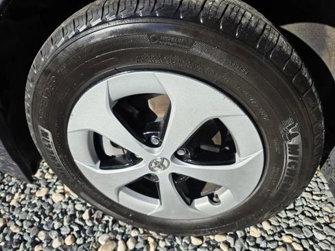 Used 2012 Toyota Prius image 10