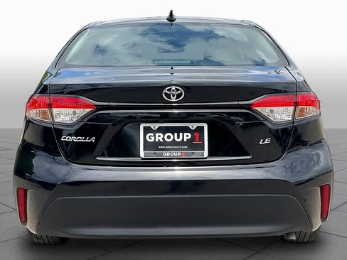 Used 2023 Toyota Corolla LE image 5