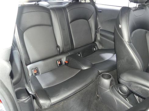 Used 2016 MINI Cooper S image 23