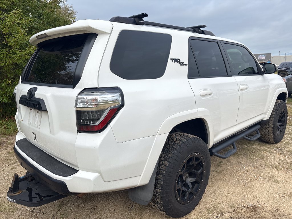 Used 2019 Toyota 4Runner TRD Off-Road Premium AWD/4WD image 14
