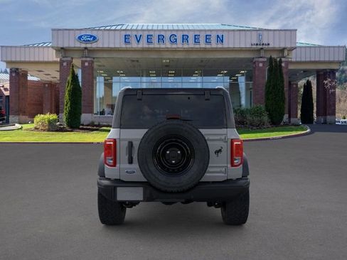 New 2026 Ford Bronco Big Bend w/ Black Diamond Package image 5