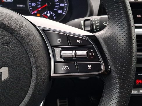 Used 2022 Kia Forte GT-Line w/ GT-Line Technology Package FWD image 21