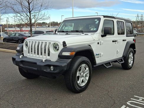 Used 2021 Jeep Wrangler Unlimited Sport image 3