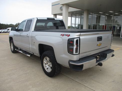 Used 2018 Chevrolet Silverado 1500 LT w/ All Star Edition image 3
