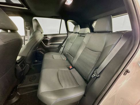 Certified 2025 Toyota RAV4 SE w/ Convenience Package AWD/4WD image 25