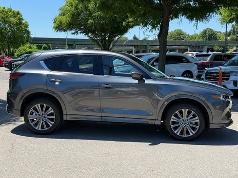 Used 2025 MAZDA CX-5 Signature AWD/4WD image 5