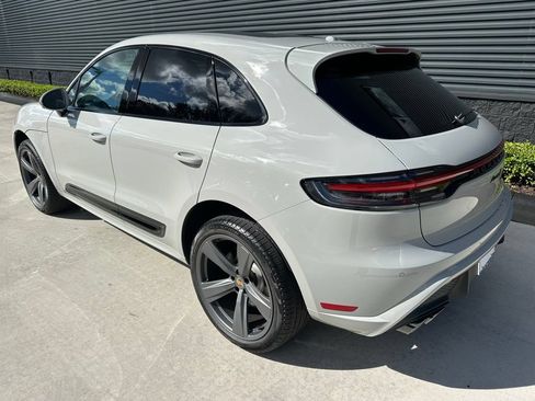 Used 2026 Porsche Macan AWD/4WD image 3