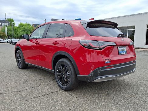 New 2026 Honda HR-V Sport image 4