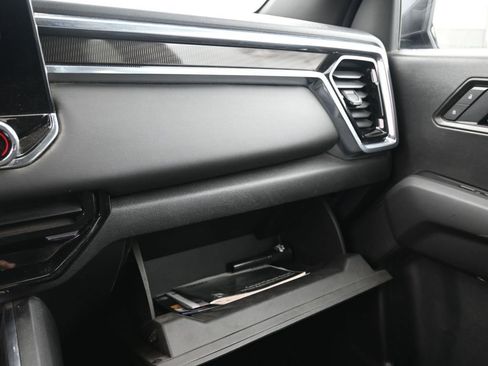 Used 2025 GMC Canyon Elevation image 41