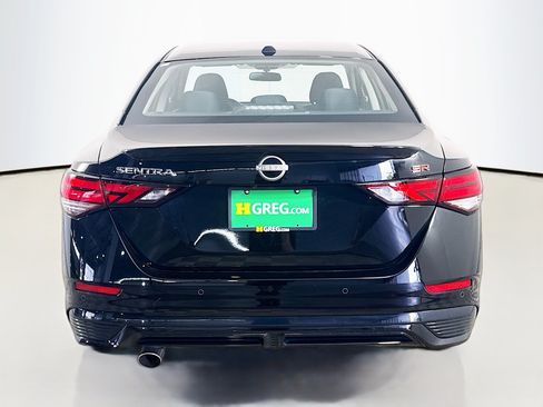 Used 2025 Nissan Sentra SR FWD image 8
