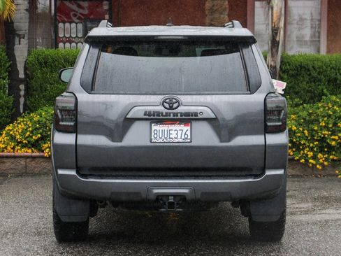 Used 2021 Toyota 4Runner SR5 image 7