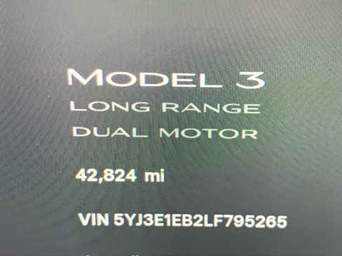 Used 2020 Tesla Model 3 Long Range image 17