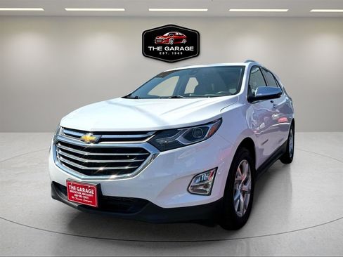 Used 2020 Chevrolet Equinox Premier image 2