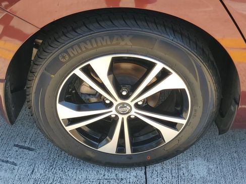 Certified 2020 Nissan Sentra SV FWD image 7