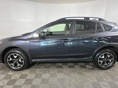 Used 2019 Subaru Crosstrek 2.0i Premium w/ Moonroof Package AWD/4WD image 5