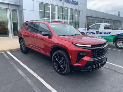 Used 2024 Chevrolet Traverse RS w/ LPO, Floor Liner Package