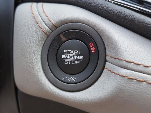 Used 2022 Dodge Durango R/T AWD/4WD image 22