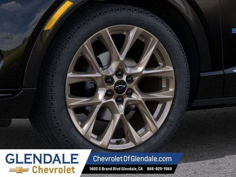 New 2026 Chevrolet Equinox EV RS image 9