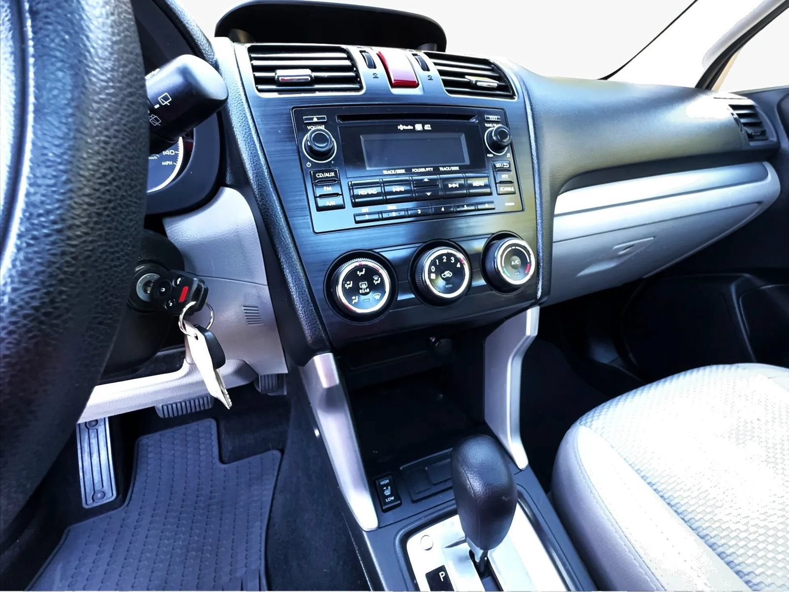 Used 2015 Subaru Forester 2.5i Premium w/ All-Weather Package AWD/4WD image 20