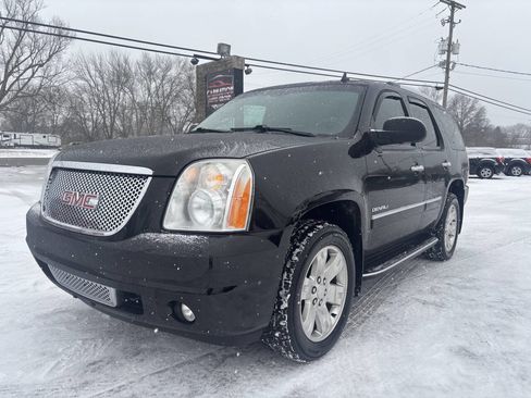 Used 2013 GMC Yukon Denali image 1