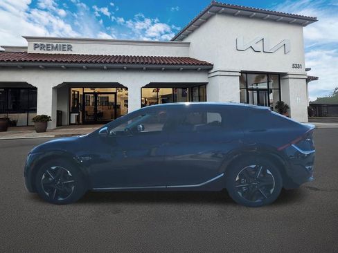 New 2025 Kia EV6 Wind image 5