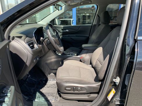 Used 2018 Chevrolet Equinox LT image 10