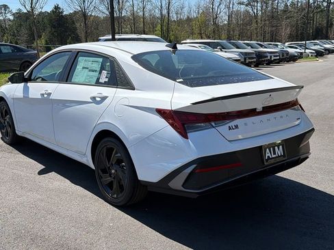 New 2026 Hyundai Elantra Sport FWD image 8