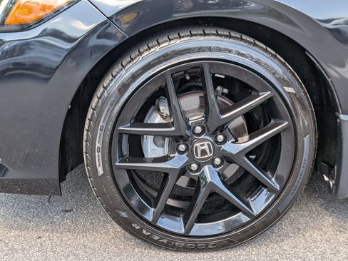 Used 2024 Honda Civic Sport image 10