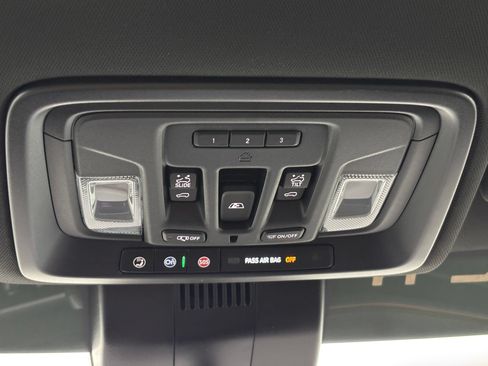 New 2026 GMC Sierra 1500 AT4 w/ AT4 Premium Package AWD/4WD image 27