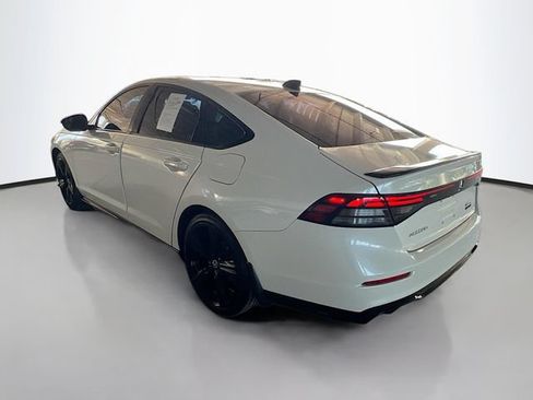 Used 2023 Honda Accord Sport image 6