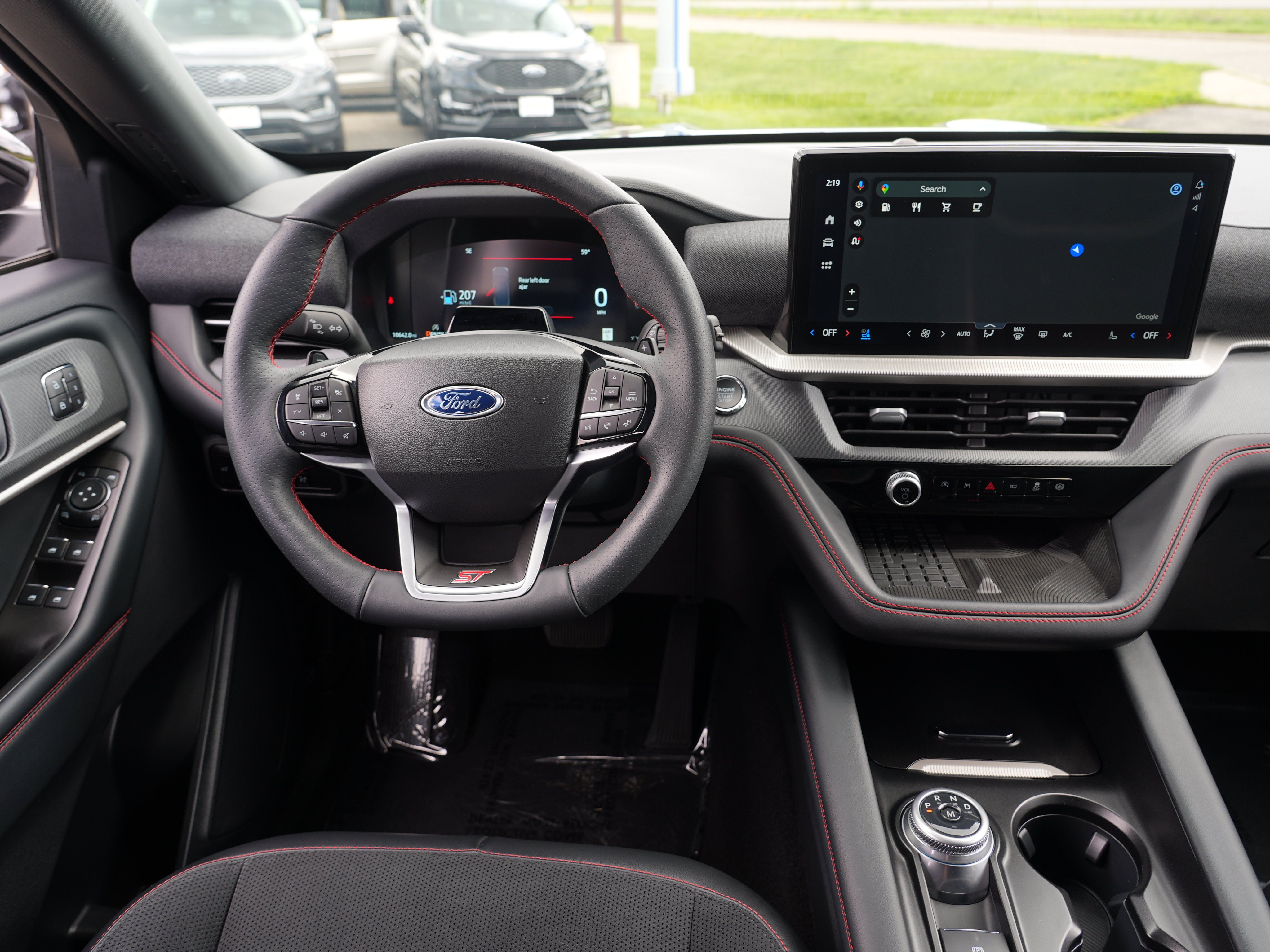 Used 2025 Ford Explorer ST AWD/4WD image 23