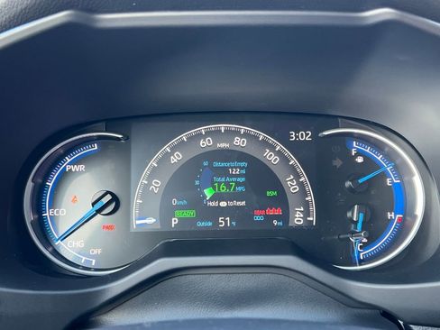 New 2025 Toyota RAV4 XLE image 14