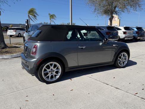 Used 2009 MINI Cooper S image 4