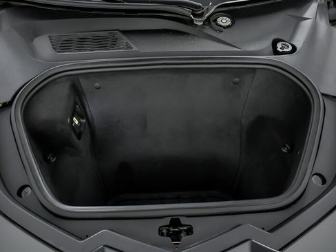 Used 2023 Chevrolet Corvette Stingray Premium Cpe w/ Z51 Performance Package RWD image 19
