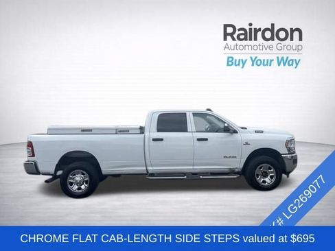 Used 2020 RAM 2500 Tradesman w/ Chrome Appearance Group AWD/4WD image 4