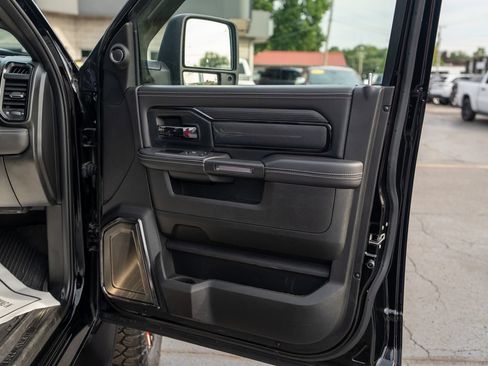 Used 2023 RAM 2500 Limited AWD/4WD image 12