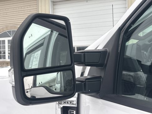 Used 2022 Ford F350 XLT w/ XLT Value Package image 14