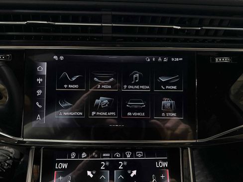 Used 2025 Audi Q7 3.0T Prestige w/ Prestige Package image 22