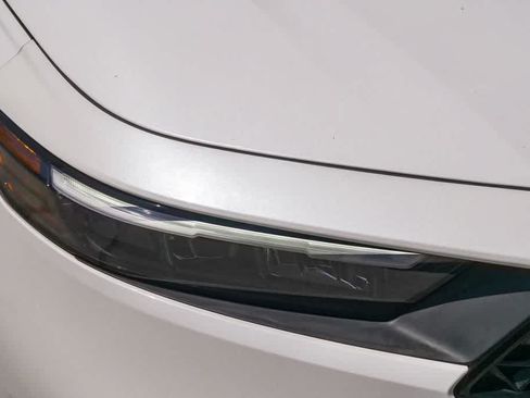 Used 2023 Honda Accord LX image 4