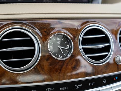 Used 2014 Mercedes-Benz S 550 Sedan image 31