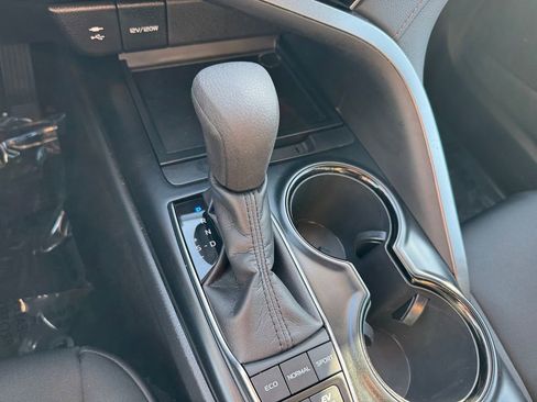 Certified 2019 Toyota Camry LE FWD image 27