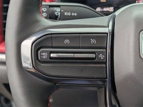 Certified 2024 GMC Canyon AT4X image 23