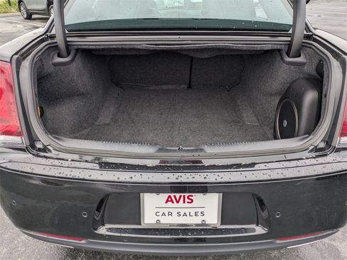 Used 2023 Chrysler 300 S image 31