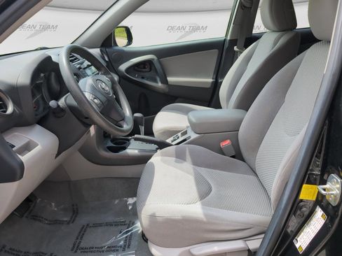 Used 2011 Toyota RAV4 2WD w/ Upgrade Value Pkg image 12